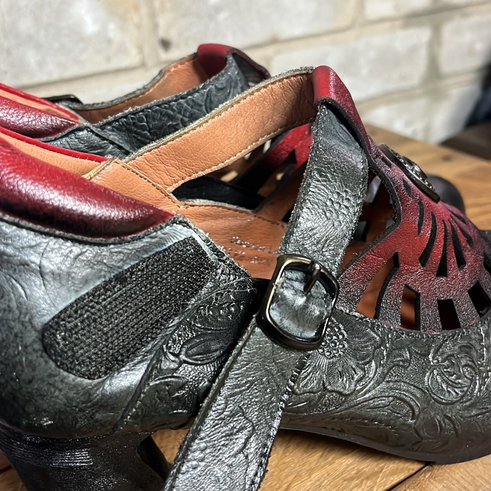 L'Artiste Aprileive Mary Jane Pump - Picture 7 of 12